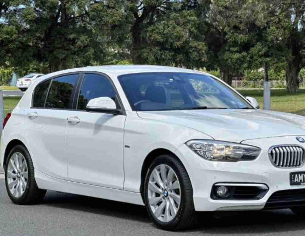 同城 两箱轿车 二手车 17 BMW 120i 7万7kms最高性价比  C1认证车源 