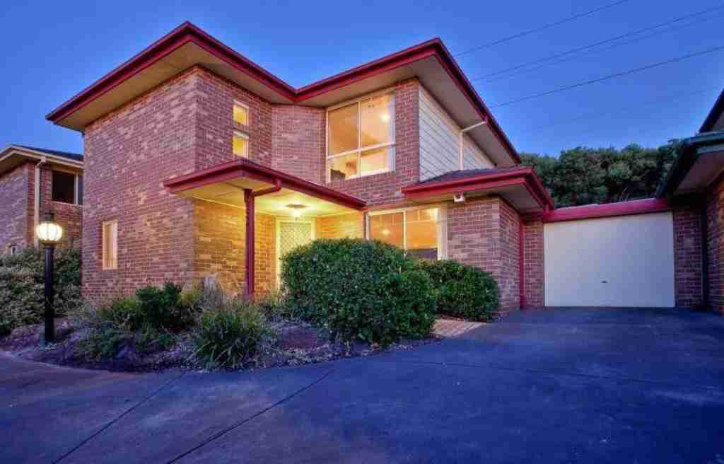 单间 110 pw 新townhouse  Frankston 