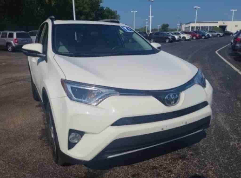 同城 两箱轿车 二手车 2016 Toyota RAV4 XLE